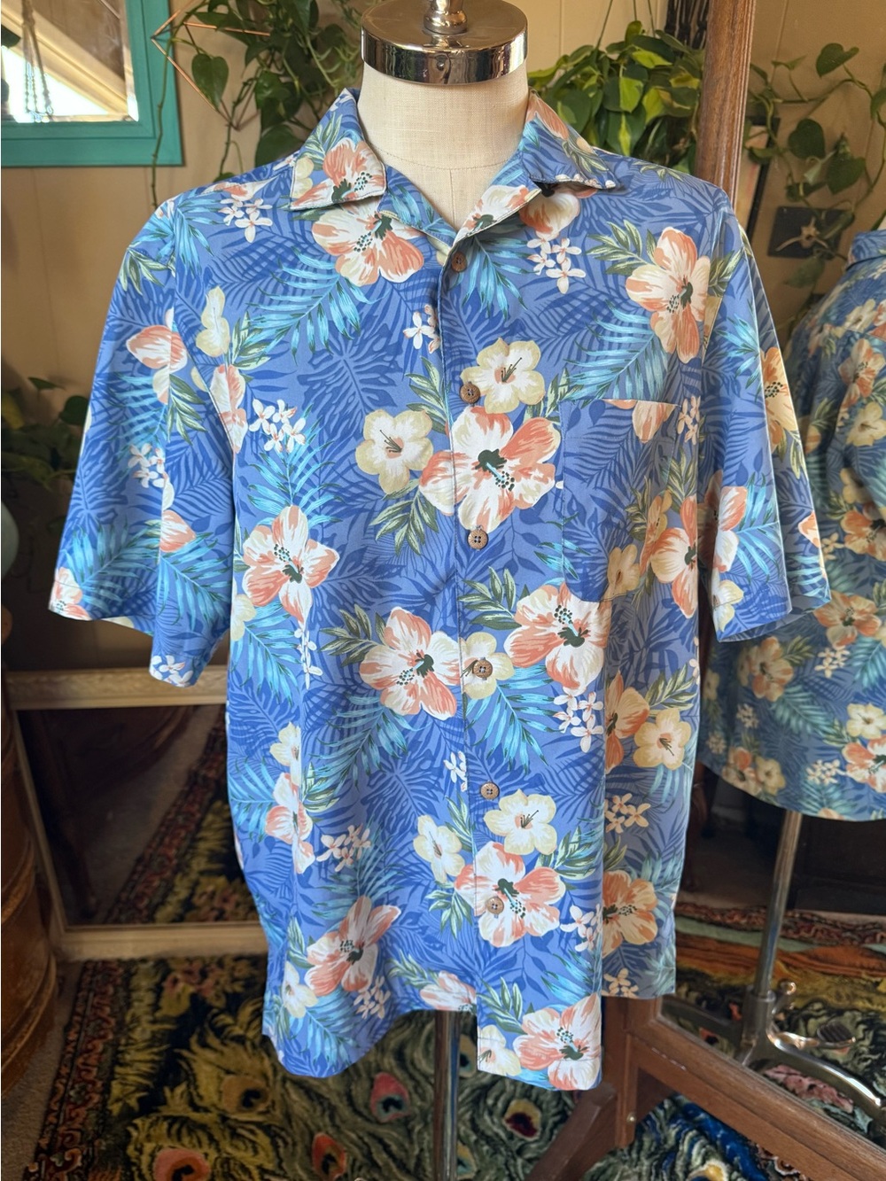 Edwards Style 1035 Hibiscus Riviera Blue Batiste Camp Shirt UNISEX Size: M